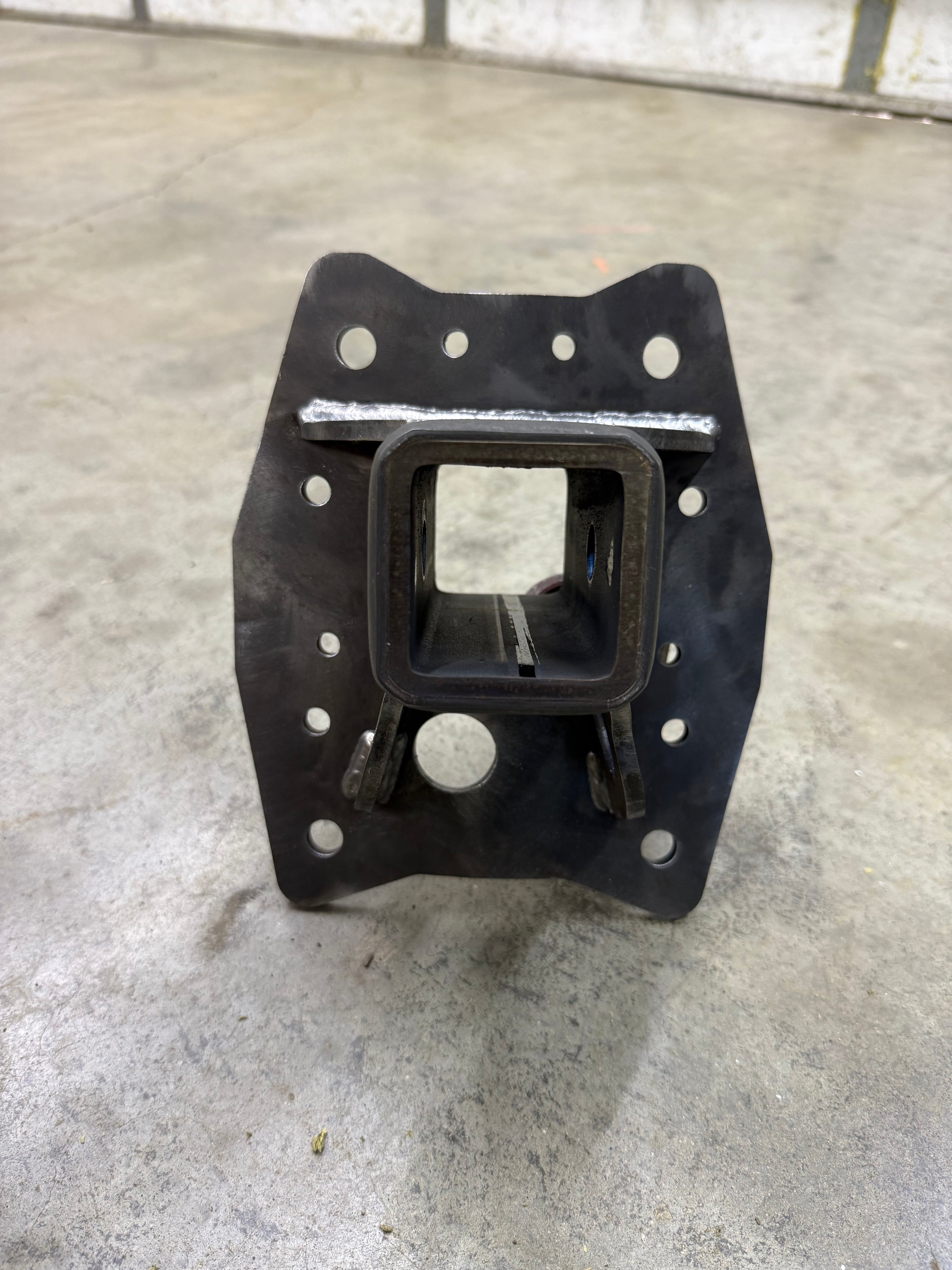 POLARIS PRO R/PRO S/TURBO R REAR HITCH PLATE
