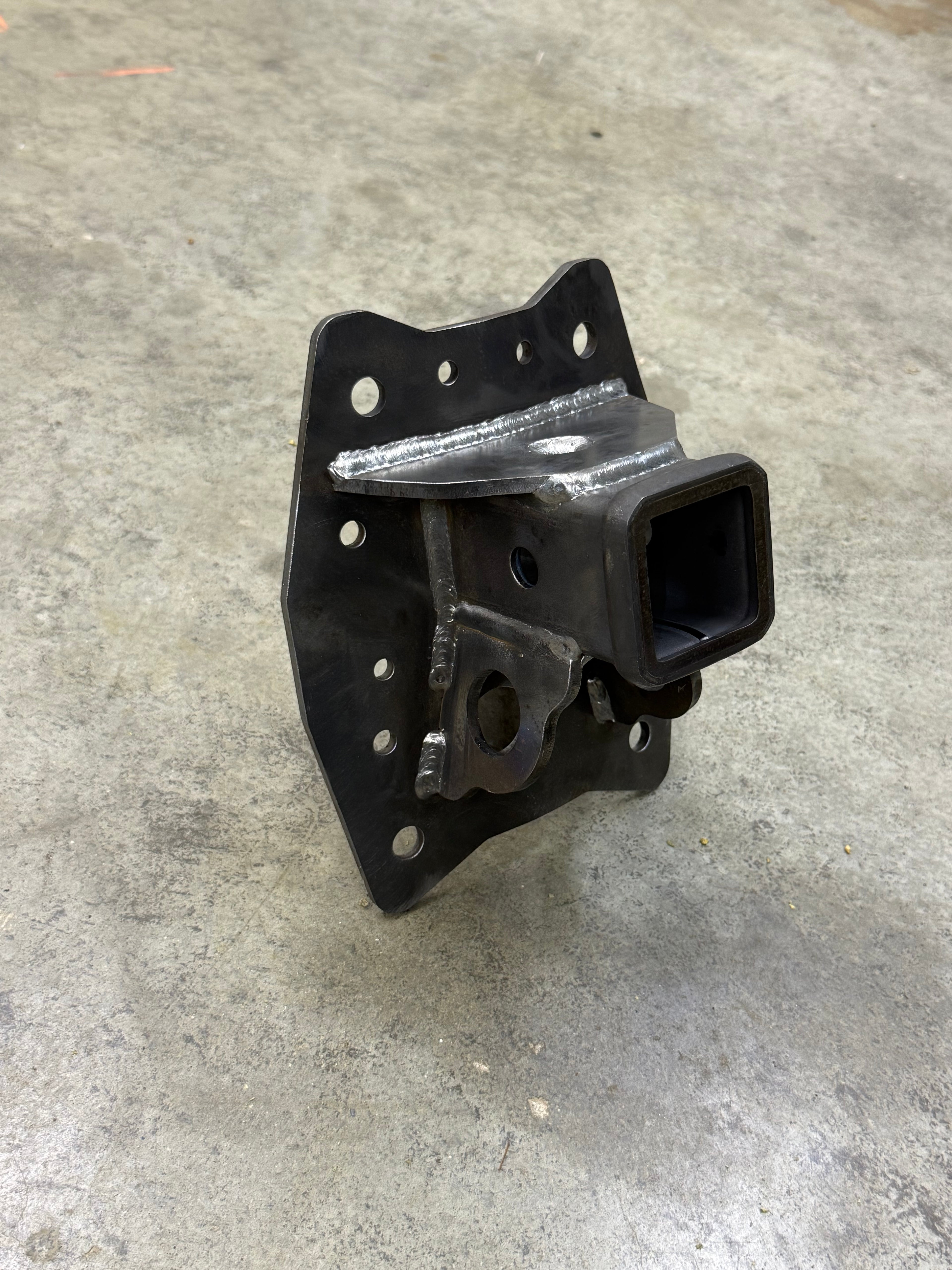 POLARIS PRO R/PRO S/TURBO R REAR HITCH PLATE